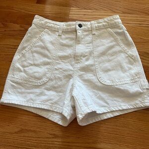 White universal thread high rise jean shorts